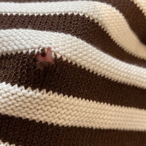 St. John Sport Women’s Brown & White Striped Cropped Knit Sweater Sz Sm - Picture 4 of 12
